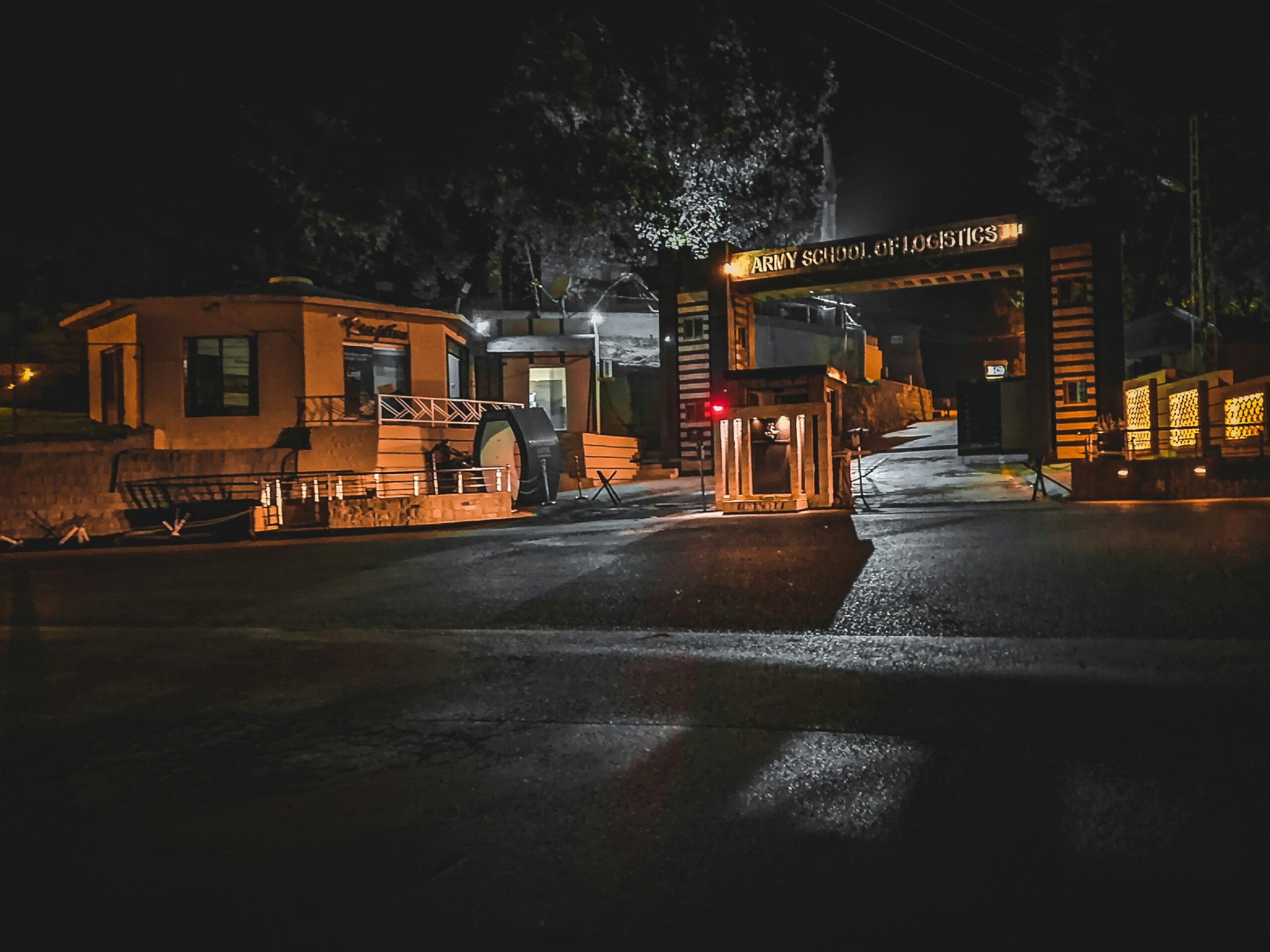 Tentara Boleh Masuk Kampus? Menelusuri Peraturan dan Implikasi